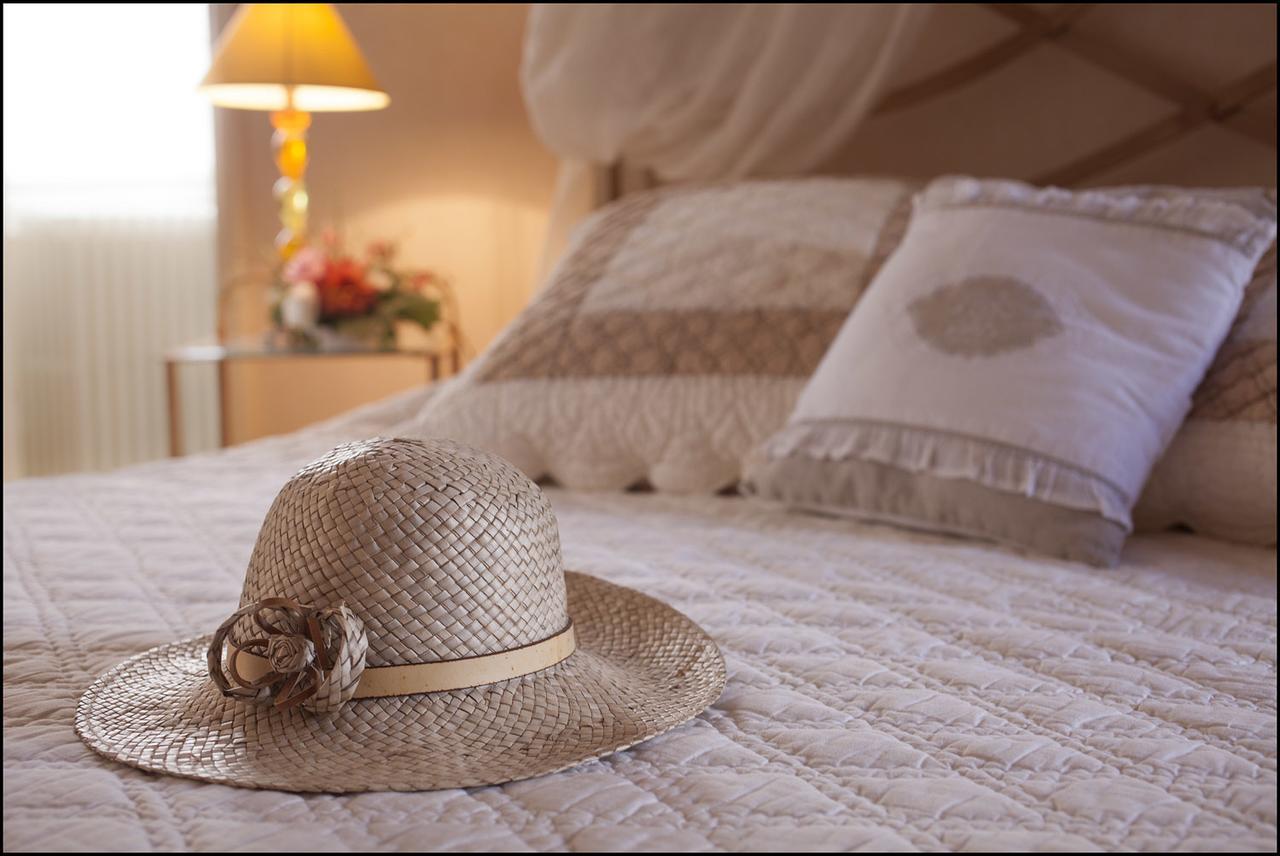 Bed and Breakfast Chateau De La Riviere La Riviere  Екстер'єр фото